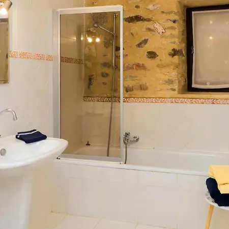 Mas Piscine Proche Uzes Ferienhaus *